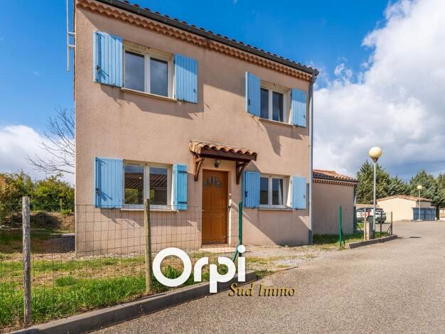 Maison à vendre 199 000 € 3 pièces 2 chambres 67 m² 365 m² de terrain Villeneuve-de-Berg 07170