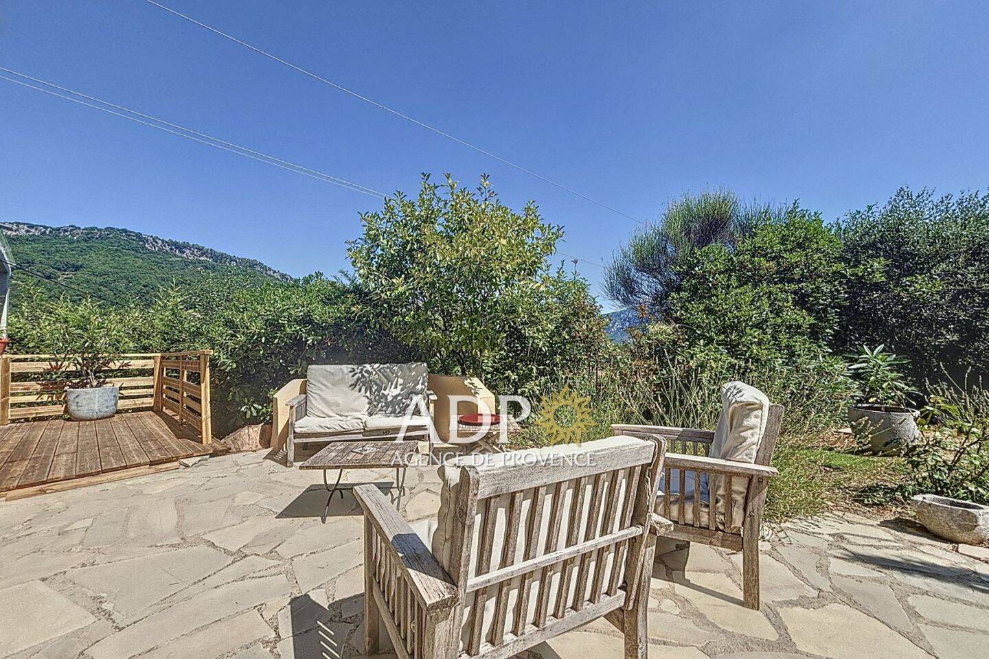 Maison à vendre, 150m², CHATEAUNEUF DE GRASSE
