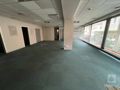Local commercial à vendre 193 900 € 144 m² de surface de vente divisible Cahors 46000