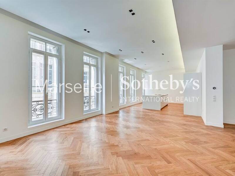 Maison à louer, 130m², MARSEILLE 1ER