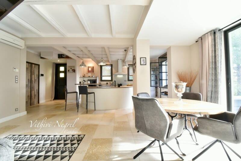 Maison à vendre, 150m², MOURIES