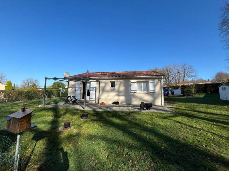 Maison à vendre, 75m², CHAILLAC SUR VIENNE