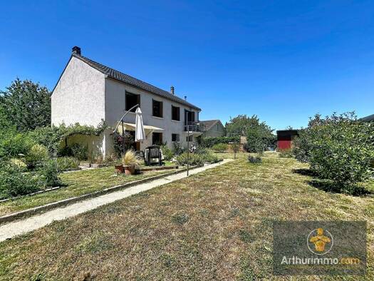 Maison à vendre 235 000 € 5 pièces 3 chambres 112 m² 741 m² de terrain Siorac-en-Périgord 24170