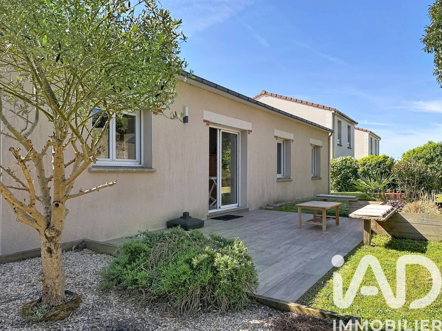 Maison à vendre, 99m², MAUVES SUR LOIRE