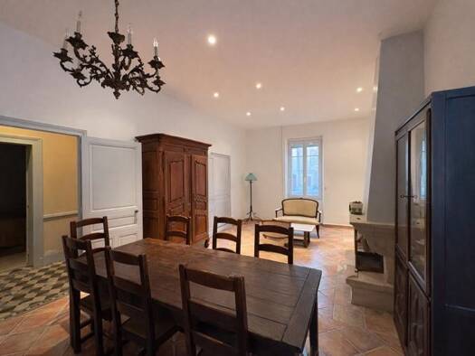 Maison de plain-pied à louer 962 € 4 pièces 3 chambres 87 m² Centre Basse-Ville Auch 32000