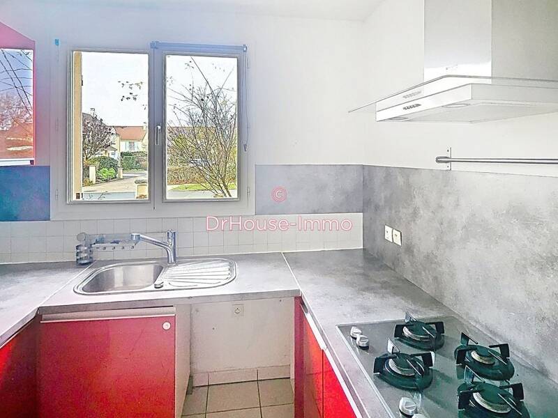 Maison à louer, 114m², SAVIGNY LE TEMPLE