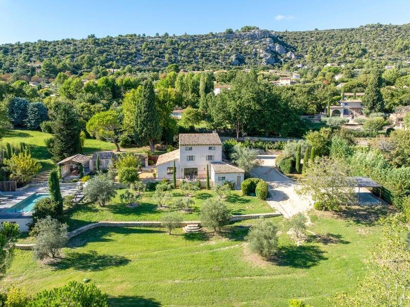 Maison à vendre, 300m², SAINT SATURNIN LES APT