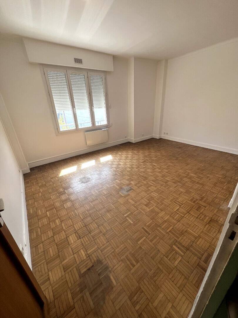 Maison à louer, 23m², MONTREUIL