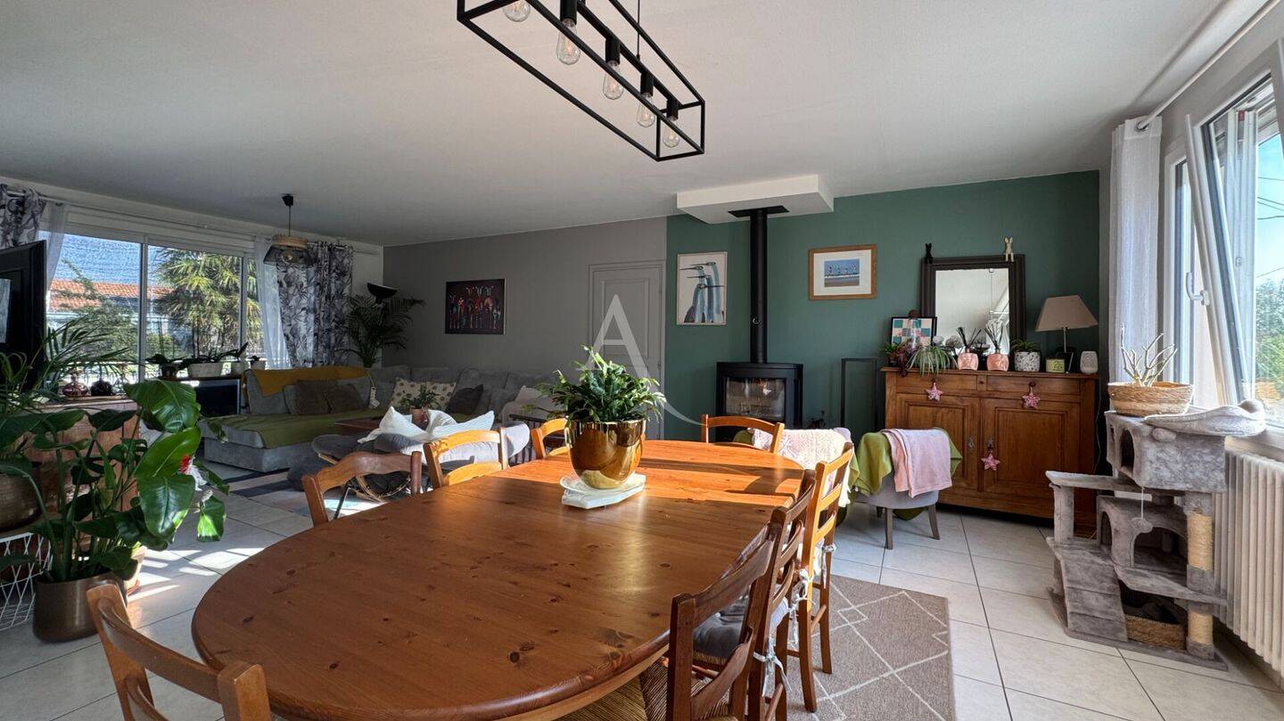 Maison à vendre, 234m², LA ROCHE SUR YON