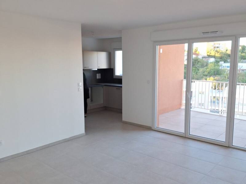 Maison à louer, 79m², MARSEILLE 14E