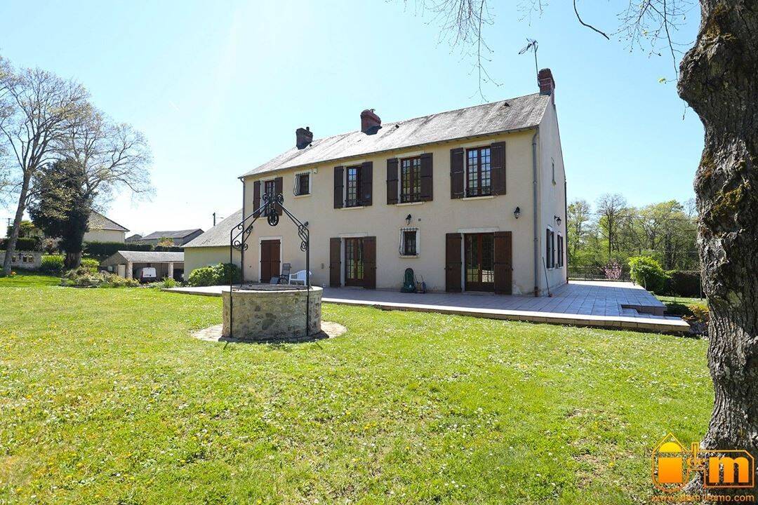Maison à vendre, 205m², ESTOUCHES