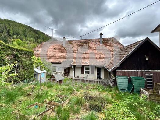 Maison de plain-pied à vendre 95 000 € 4 pièces 3 chambres 96 m² 689 m² de terrain Husseren-Wesserling 68470