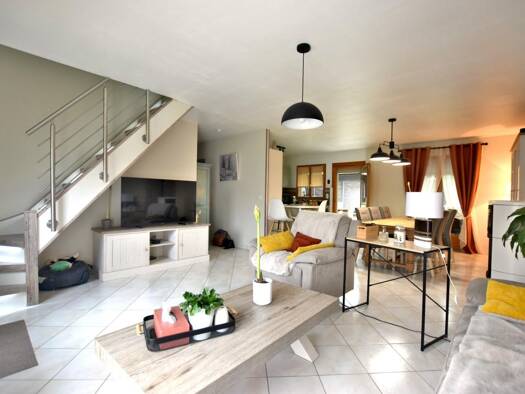 Maison à vendre 249 100 € 4 pièces 3 chambres 120 m² 860 m² de terrain Bettencourt-Rivière 80270