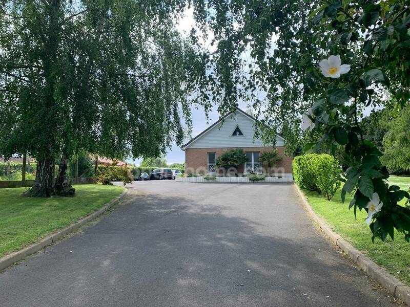 Maison à vendre, 380m², NEUVILLE SAINT REMY