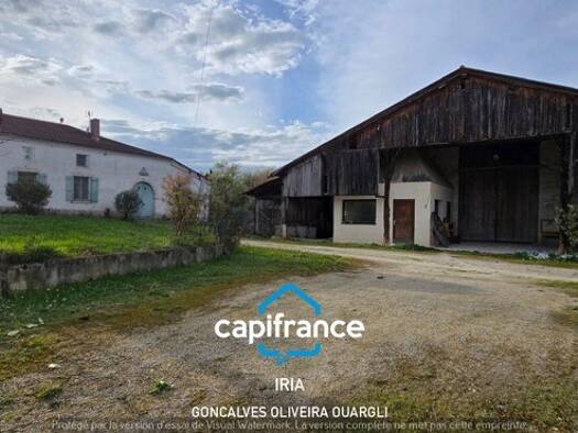 Ferme à vendre 195 000 € 7 pièces 6 chambres 240 m² 3 283 m² de terrain Pinel-Hauterive 47380