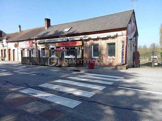 Maison à vendre 186 000 € 5 pièces 2 chambres 212 m² Charencey 61190