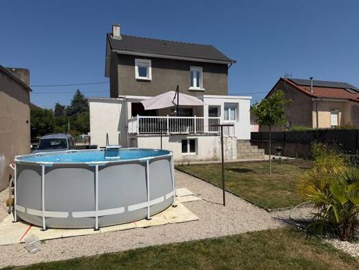 Maison à vendre 154 000 € 3 pièces 2 chambres 102 m² 686 m² de terrain Bois Francs-Le Parc-Le Poivre Saint-Vallier 71230