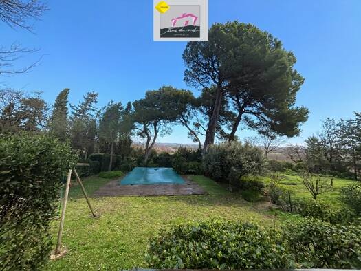 Ferme à vendre 499 000 € 8 pièces 6 chambres 248 m² 2 643 m² de terrain Ouveillan 11590