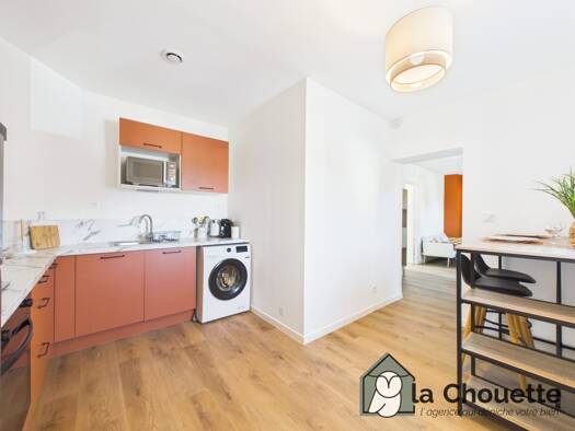 Appartement à louer 750 € 2 pièces 1 chambre 45 m² Étage 2/2 Pérenchies 59840