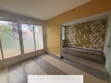 Appartement à vendre 235 000 € 4 pièces 2 chambres 79 m² RDC/6 Lyon 5ème 69005