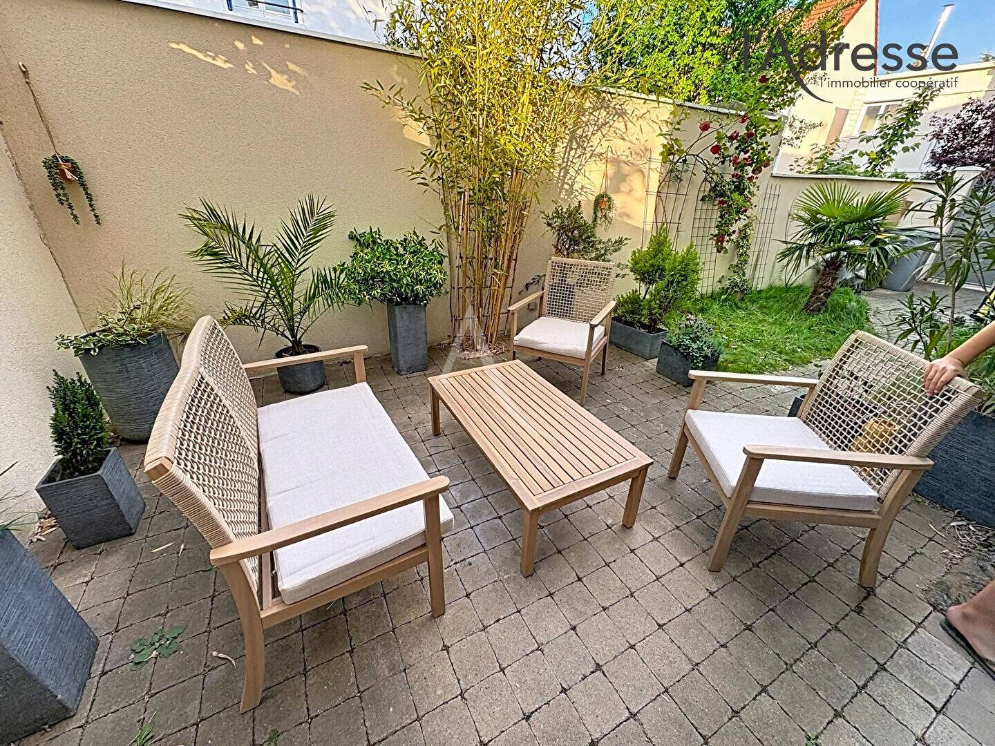 Maison à vendre, 137m², SURESNES