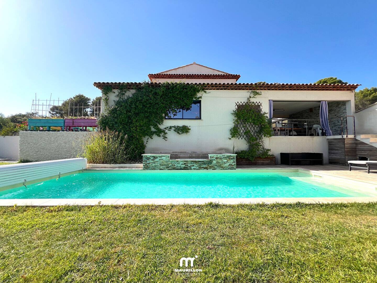 Maison à vendre, 196m², LA MOTTE D'AIGUES