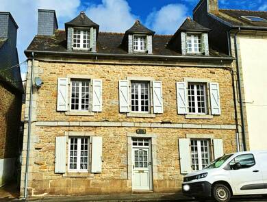 Maison à vendre 143 900 € 6 pièces 4 chambres 160 m² Huelgoat 29690