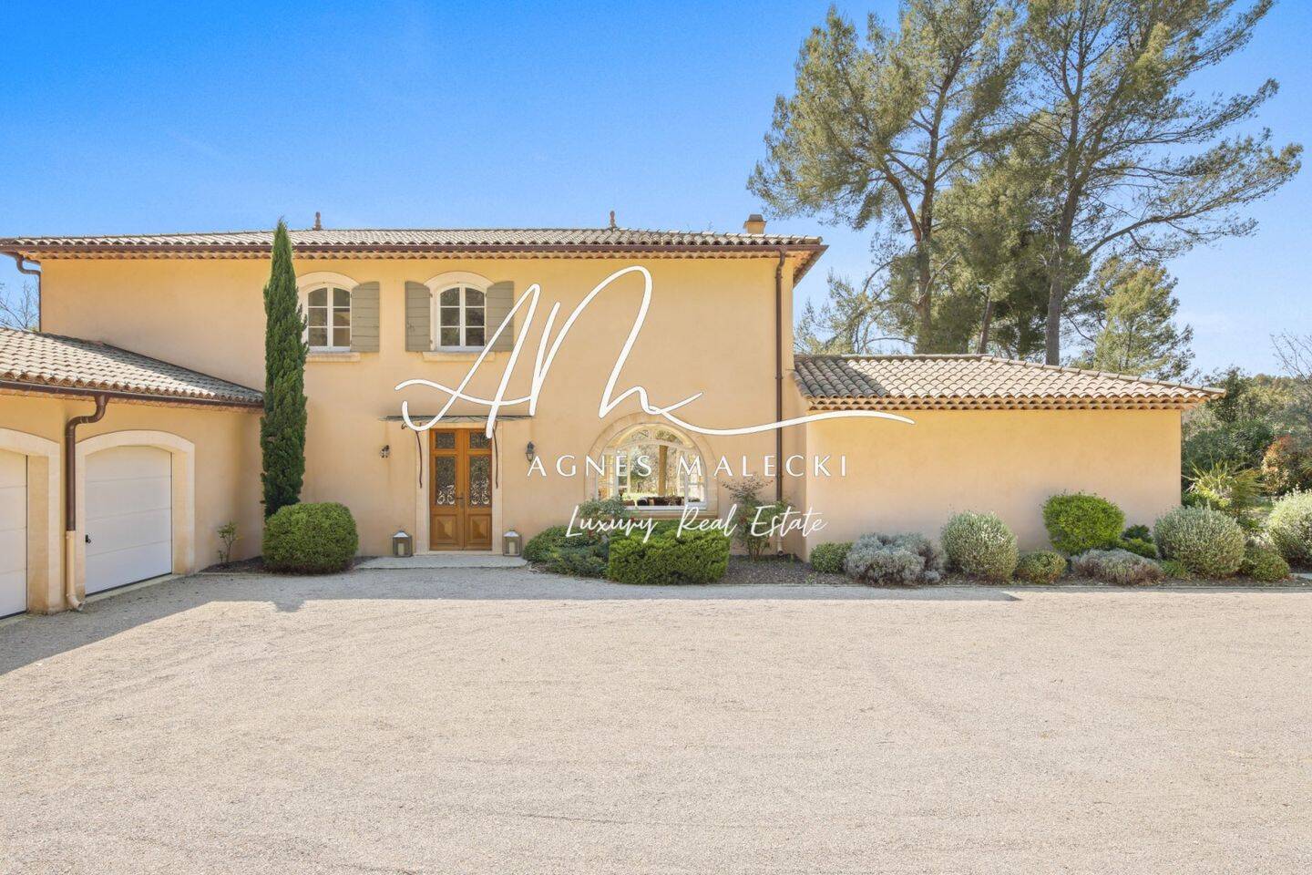Maison à vendre, 260m², LA MOTTE