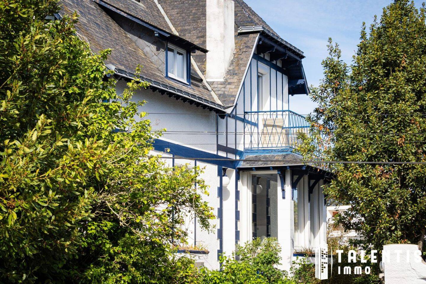 Maison à vendre, 202m², LE POULIGUEN