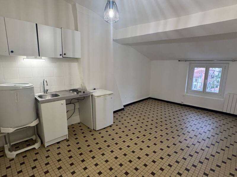 Maison à louer, 16m², LYON 5E