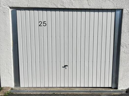 Parking à louer 53 € 15 m² Chinon 37500