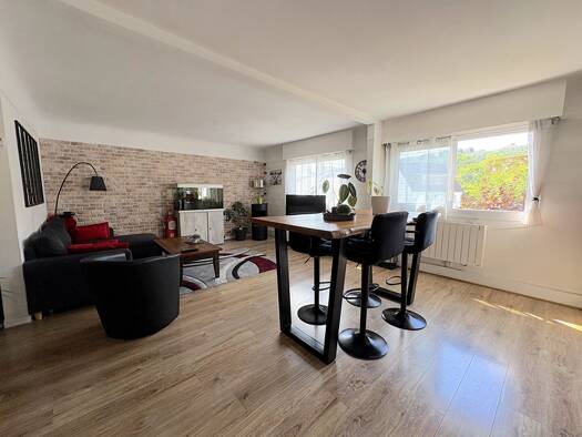 Appartement à vendre 310 000 € 5 pièces 3 chambres 104 m² 1er étage Les Casseaux Villebon sur Yvette 91140