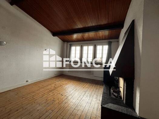 Duplex à louer 690 € 4 pièces 2 chambres 120 m² 3ème étage Gare Nord et Ouest Charleville-Mézières 08000