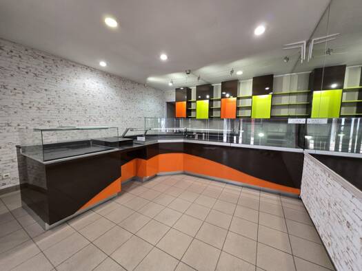 Local commercial à vendre 75 000 € 134,4 m² de surface de vente Pamiers 09100