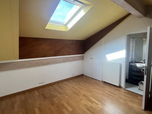 Maison à louer 1 480 € 3 pièces 2 chambres 68,6 m² Centre Ville Centre Fontainebleau 77300