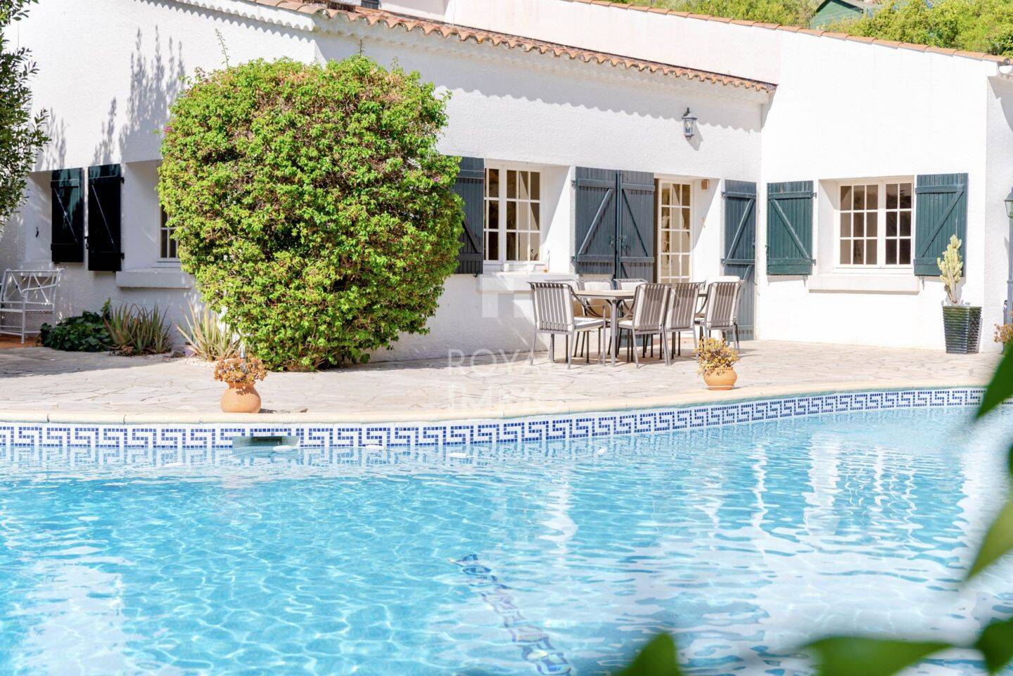 Maison à vendre, 320m², LA VALETTE DU VAR