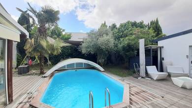 Maison à vendre 720 000 € 4 pièces 3 chambres 120 m² 426 m² de terrain Villeurbanne 69100