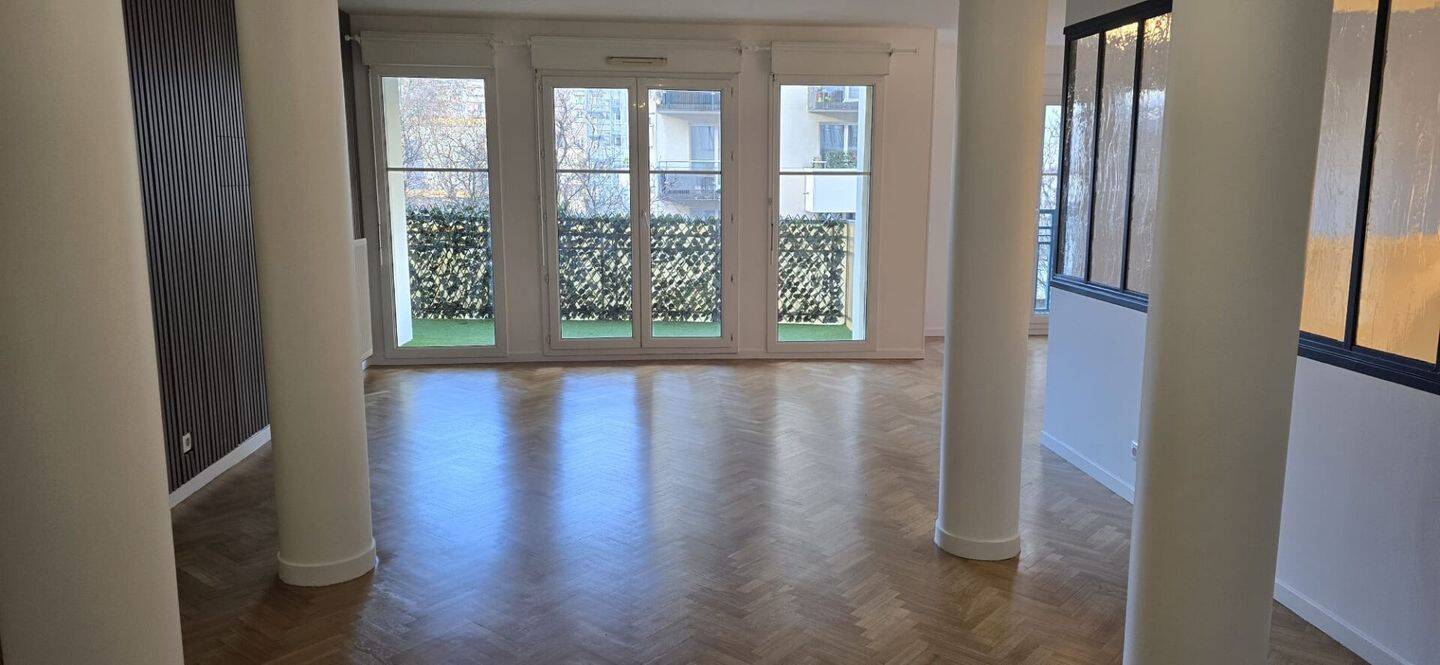 Maison à louer, 103m², COURBEVOIE