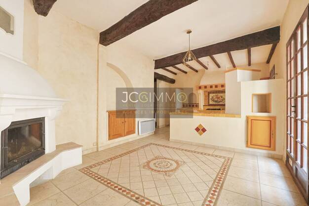 Maison à vendre 207 000 € 4 pièces 3 chambres 120 m² Puget Ville 83390
