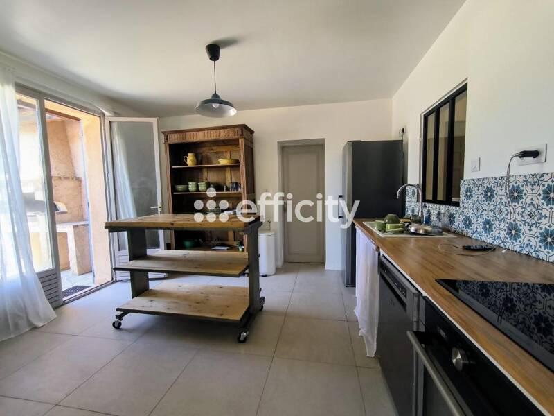 Maison à louer, 150m², SAINT CANNAT