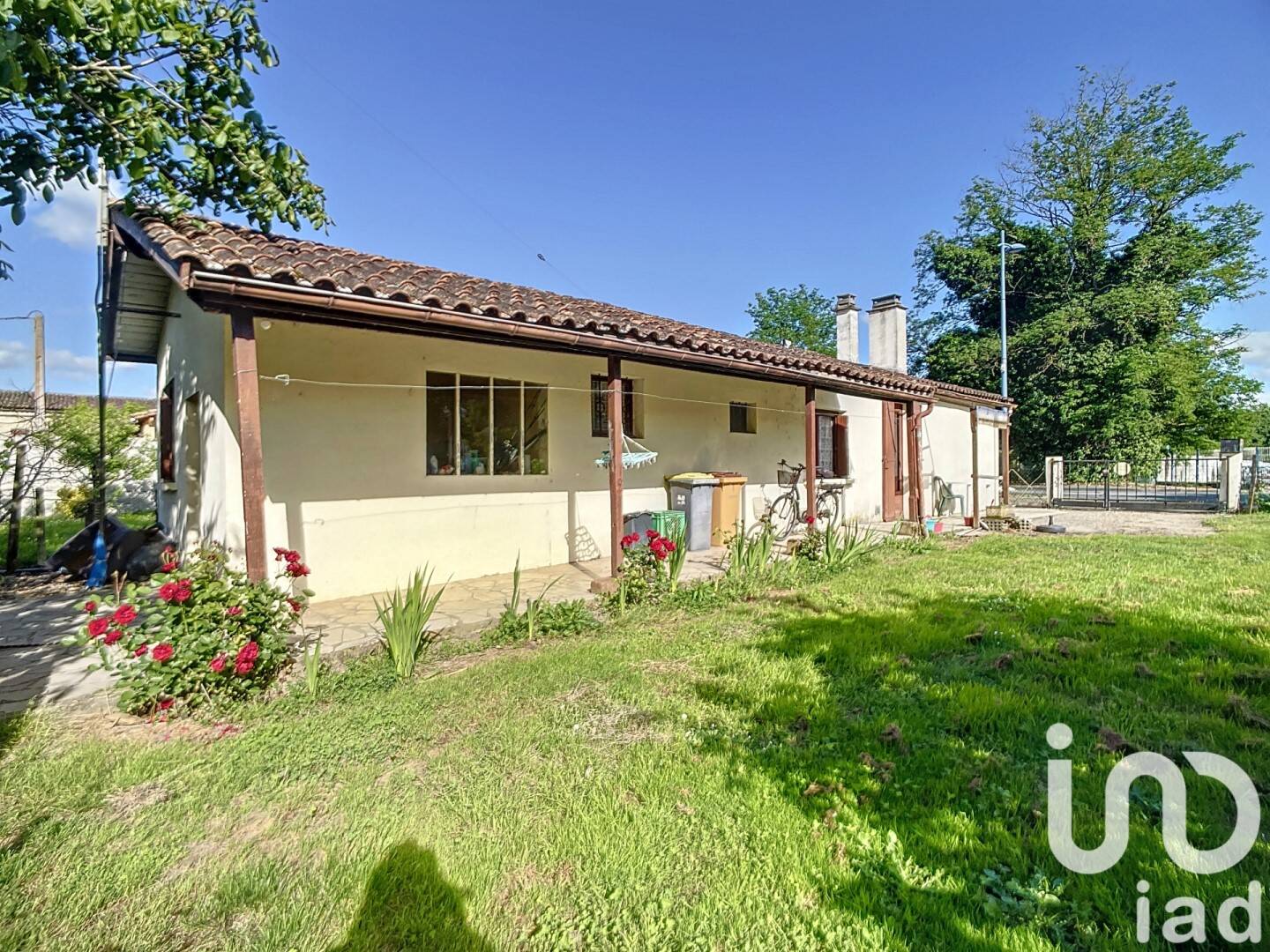 Maison à vendre, 70m², SAINT MEDARD DE GUIZIERES