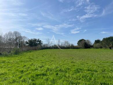 Terrain constructible à vendre 86 500 € 3 369 m² de terrain Saint Cyr en Talmondais 85540