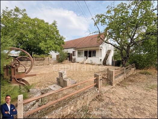 Maison à vendre 125 000 € 3 pièces 2 chambres 65 m² 1 956 m² de terrain Le Breuil 71670