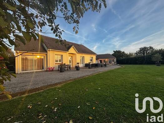 Maison de plain-pied à vendre 254 500 € 6 pièces 4 chambres 110 m² La Trinité-du-Mont 76170