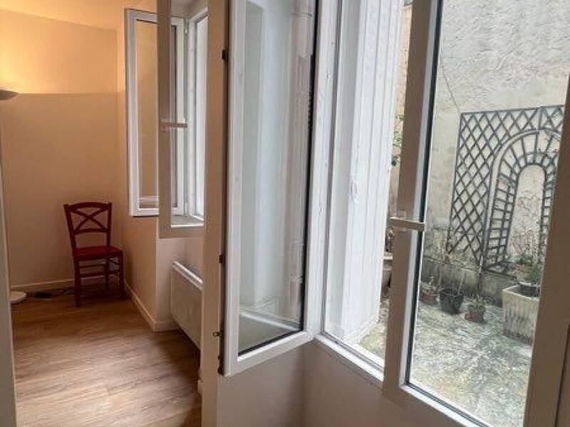 Maison à louer, 18m², PARIS 14E