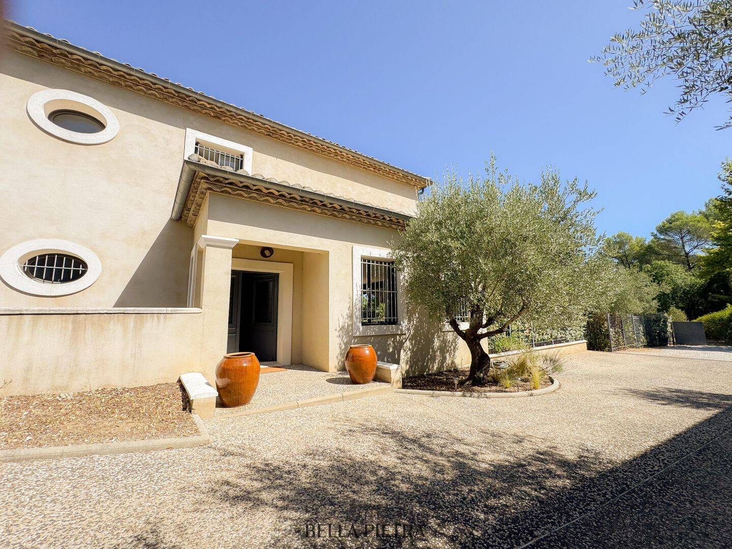 À LOUER - MONTPELLIER - MAISON 257 M2 - 6 CHAMBRES - PARCELL — 2