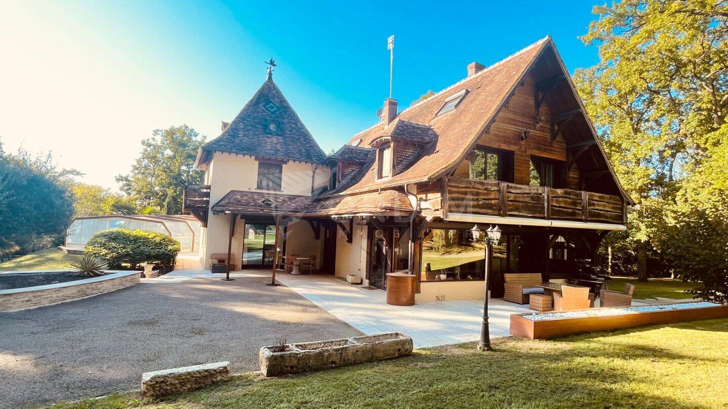 Maison à vendre, 385m², SAINT GEORGES SUR BAULCHE