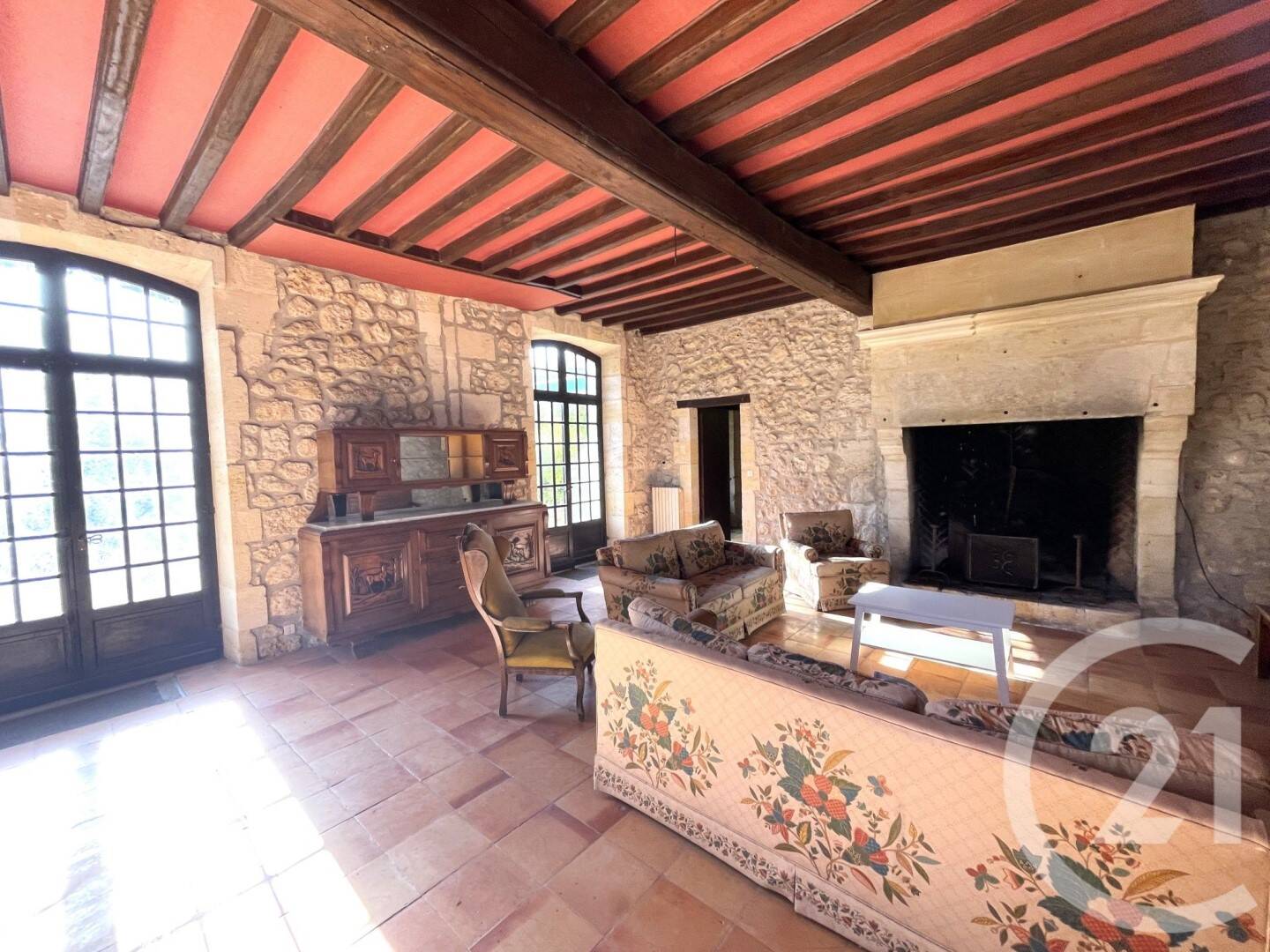 Maison à vendre, 550m², SAINT QUENTIN DE BARON
