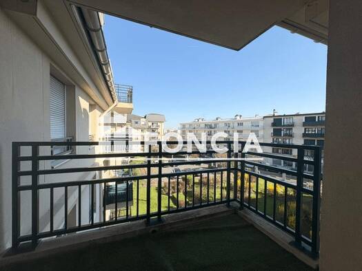 Appartement à louer 885 € 2 pièces 1 chambre 46 m² RDC Cottage Arnouville 95400