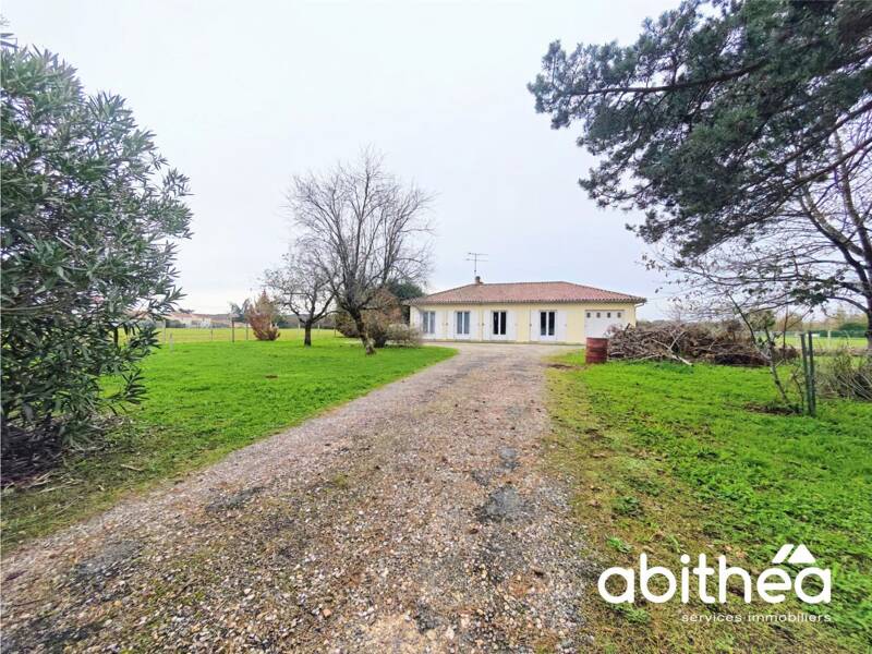Maison à vendre, 102m², SAINT MEDARD DE GUIZIERES